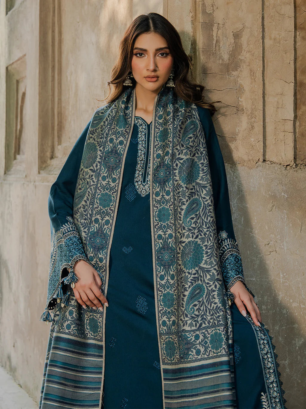 Izel 3PC Khaddar Embroidered Shirt With Printed Shawal Unstitched