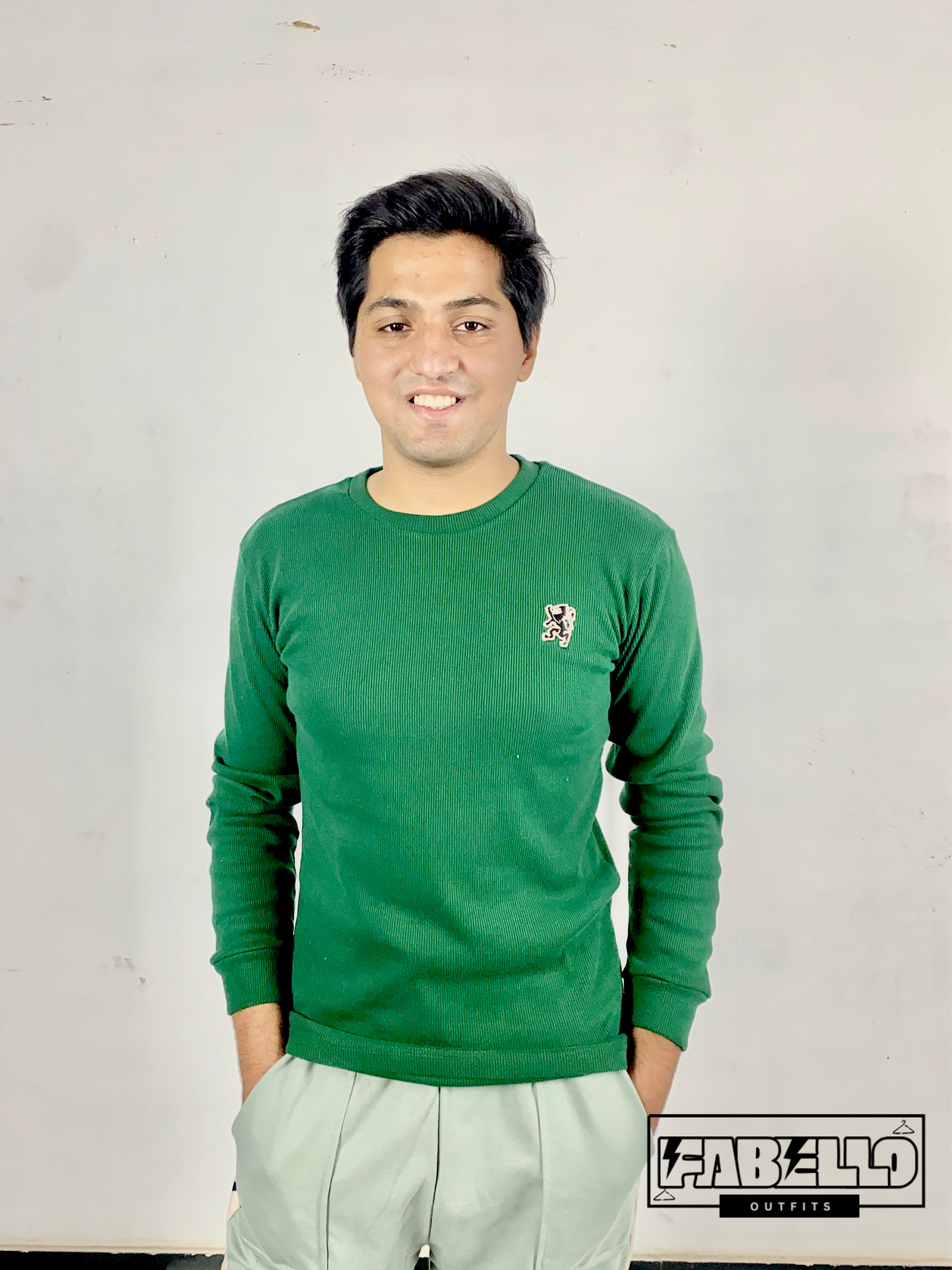Giordano Sweatshirt Green With Free Nature Green Trouser - Risk Green C104