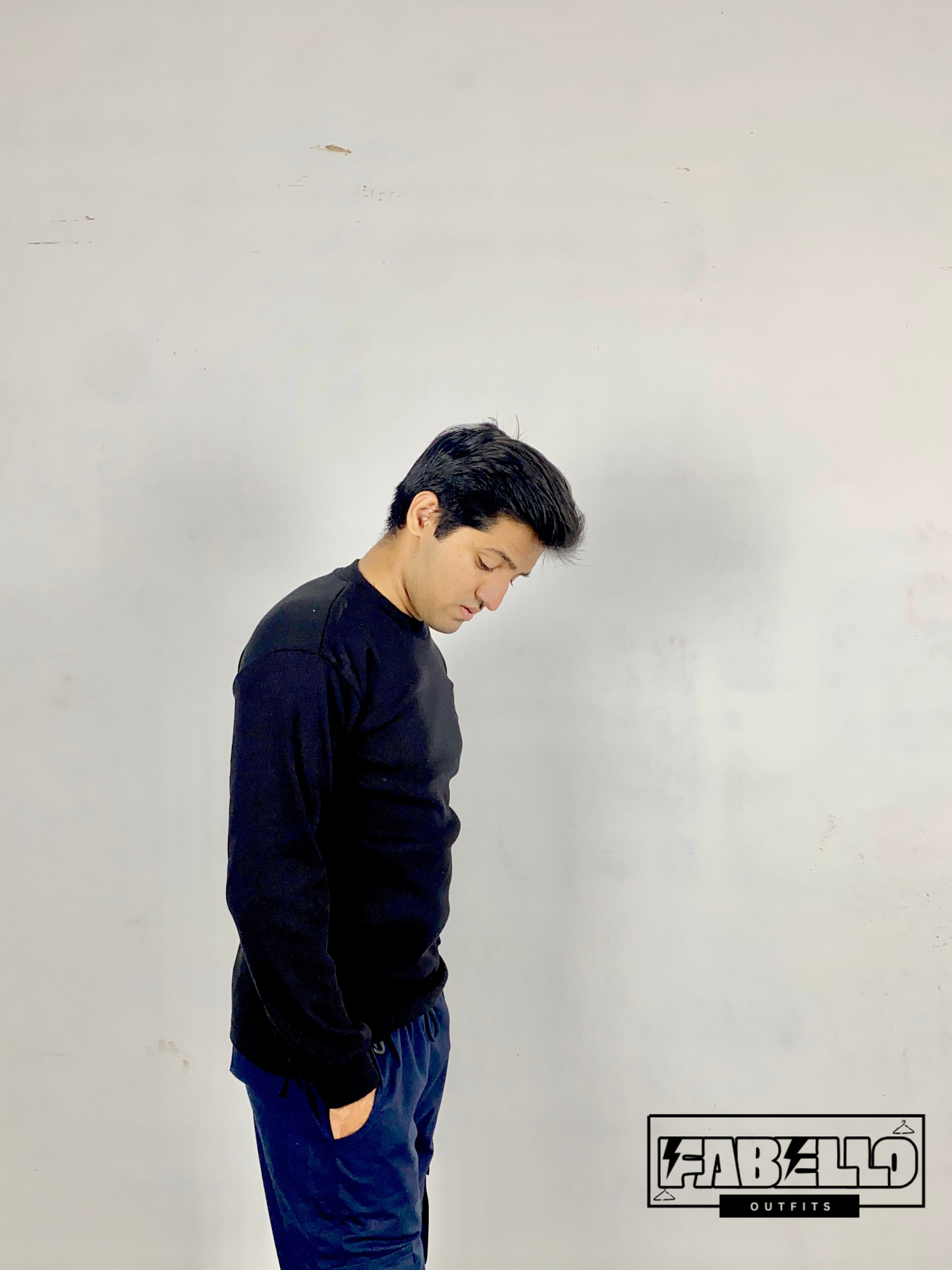 Giordano Black Sweatshirt - Royal Black C105