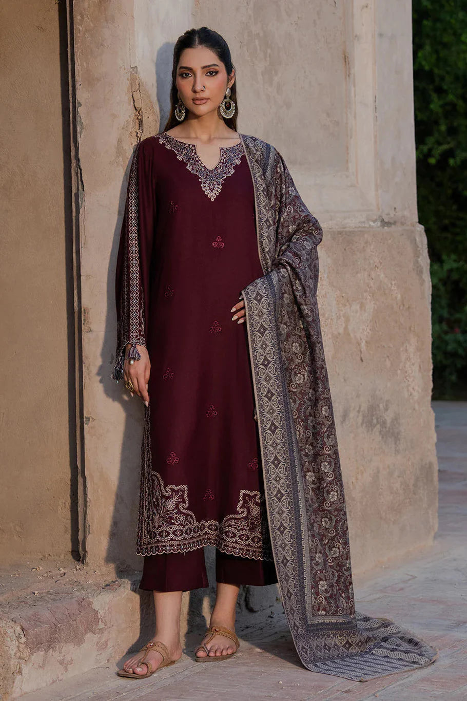 Izel 3PC Dhanak Embroidered  Suit With Twill Shawal Unstitched